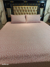 Tea Pink Little Florals Cotton Double Bedsheets & Comforter