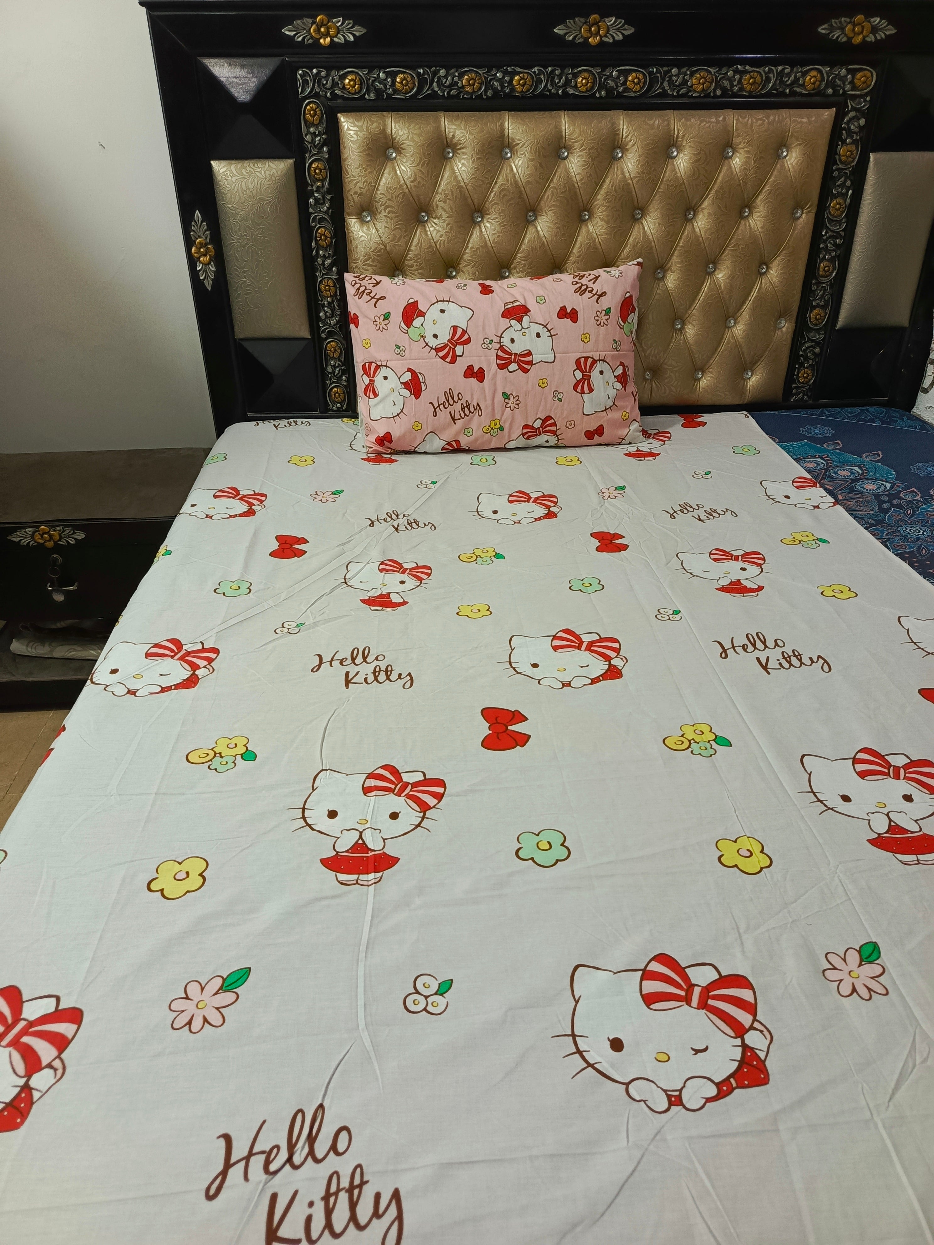 Hello Kitty Cotton Bedsheets All over Printed