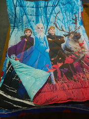 Frozen Red Leaf Summer Light Filling Comforter