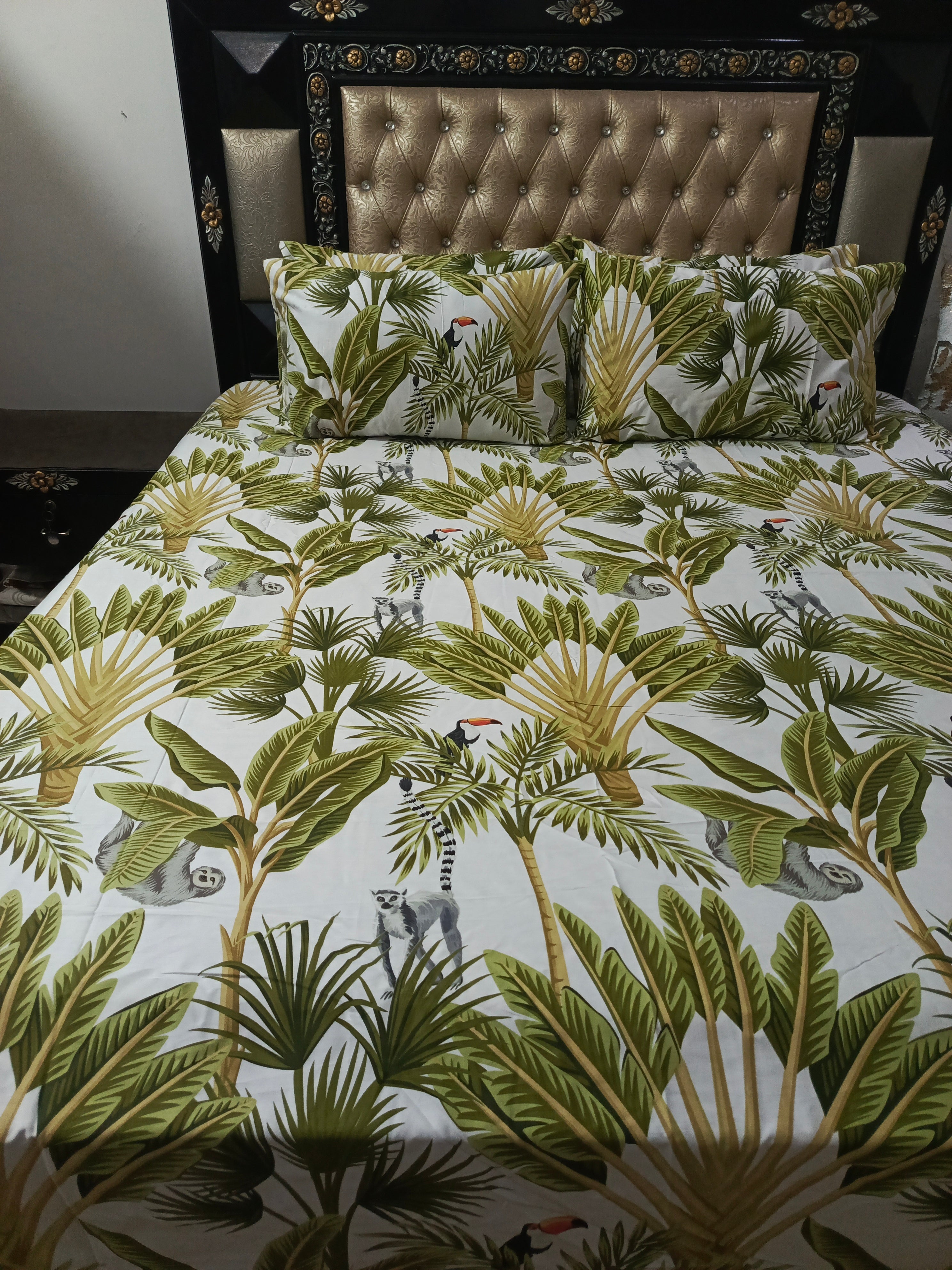 Tropical vintage Tree Cotton Sateen Bedsheets