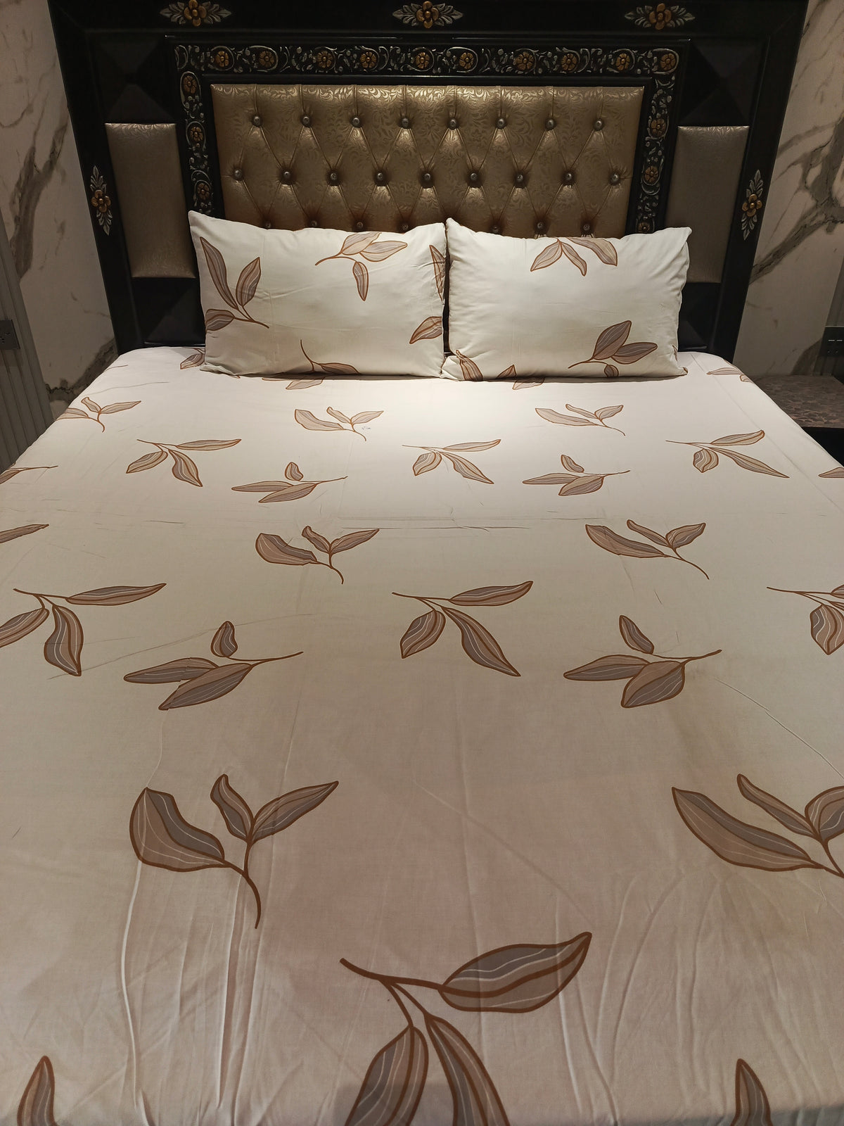 Brown Leaf Cotton Bedsheet