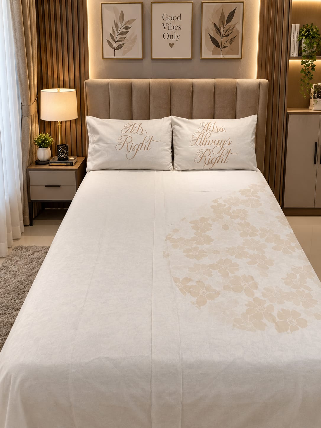 Mr Right & Mrs Always Right Cotton Single Bedsheet With 2 Pillow Case
