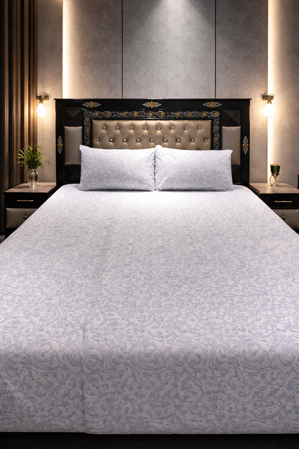Pearl Mist Elegance Cotton Double Bedsheets