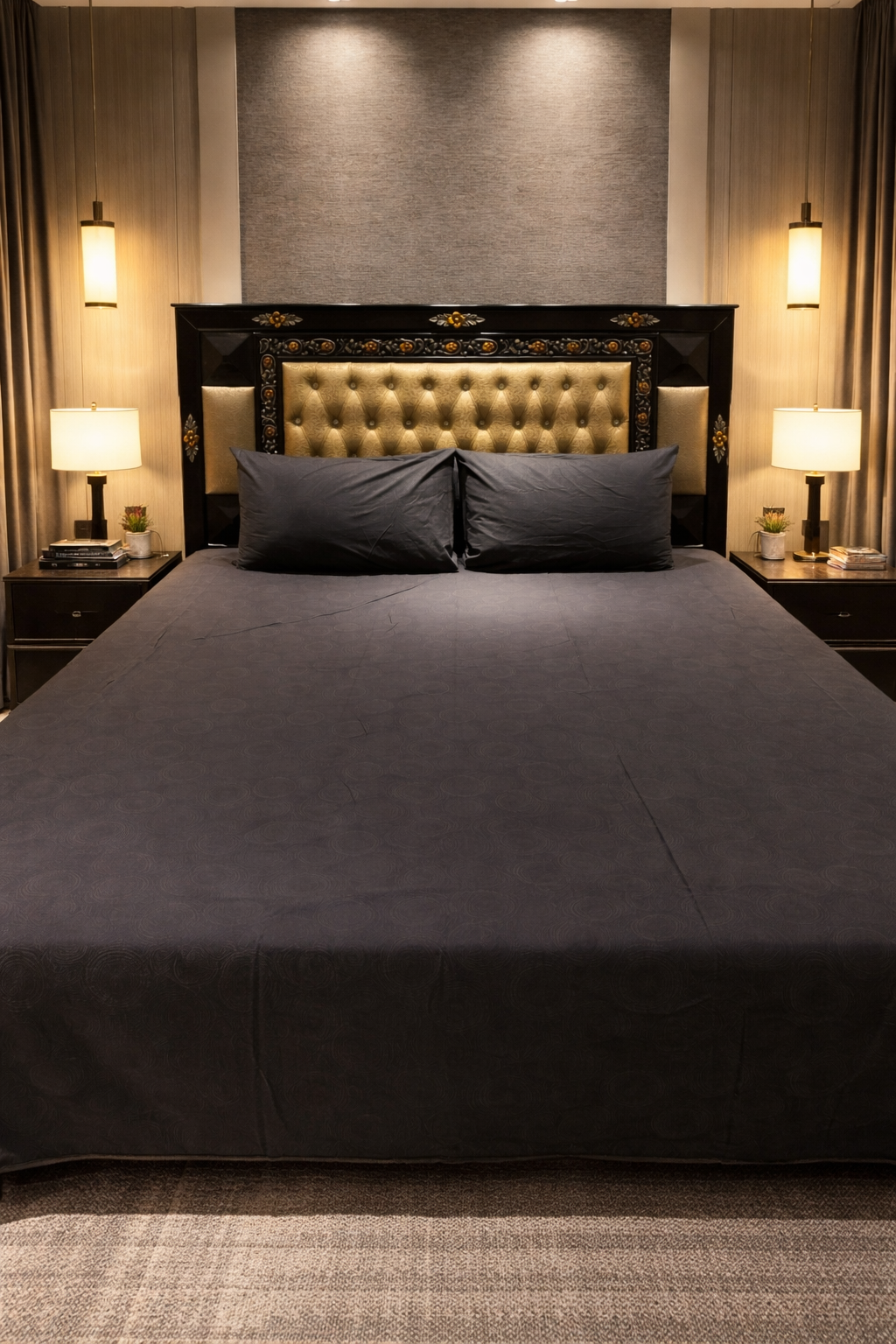 Black Orbit Doted High Thread Count Cotton Bedsheets