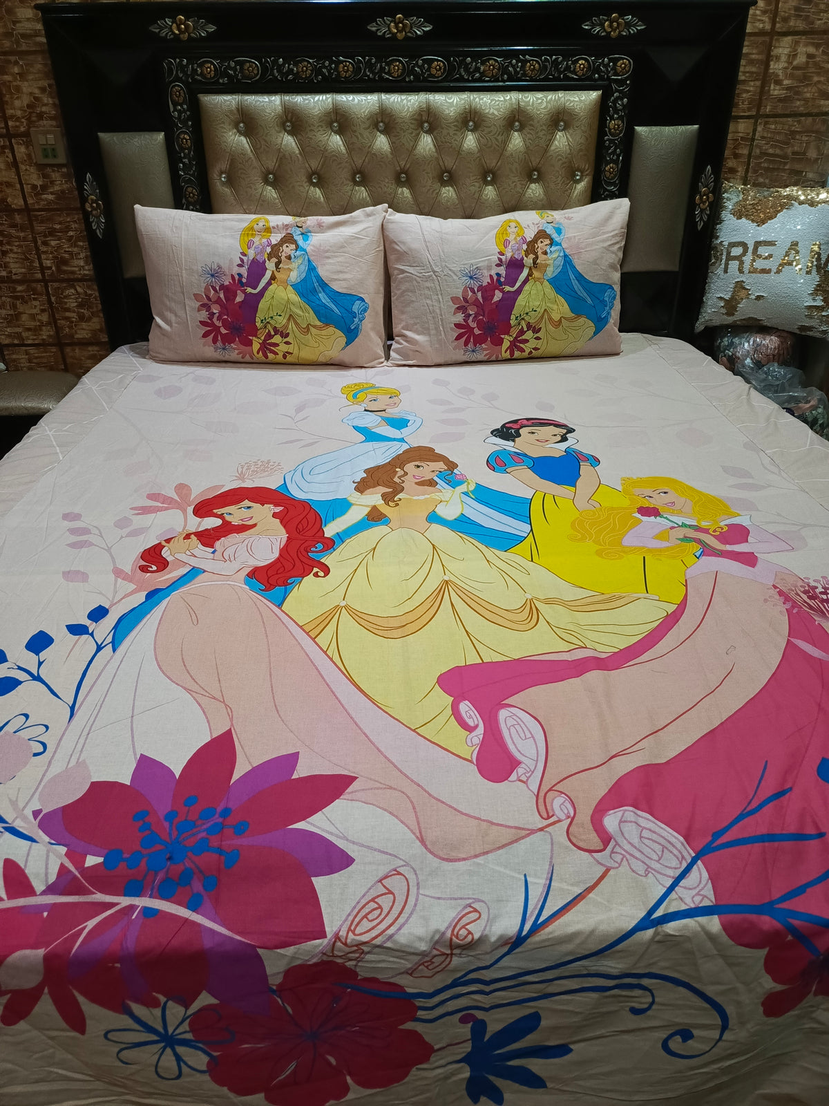 Princess Peach Double Bedsheet