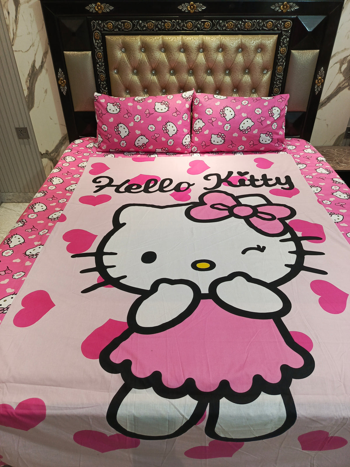 Hello kitty Pink Hearts Cotton Minor Fault Double Bedsheets