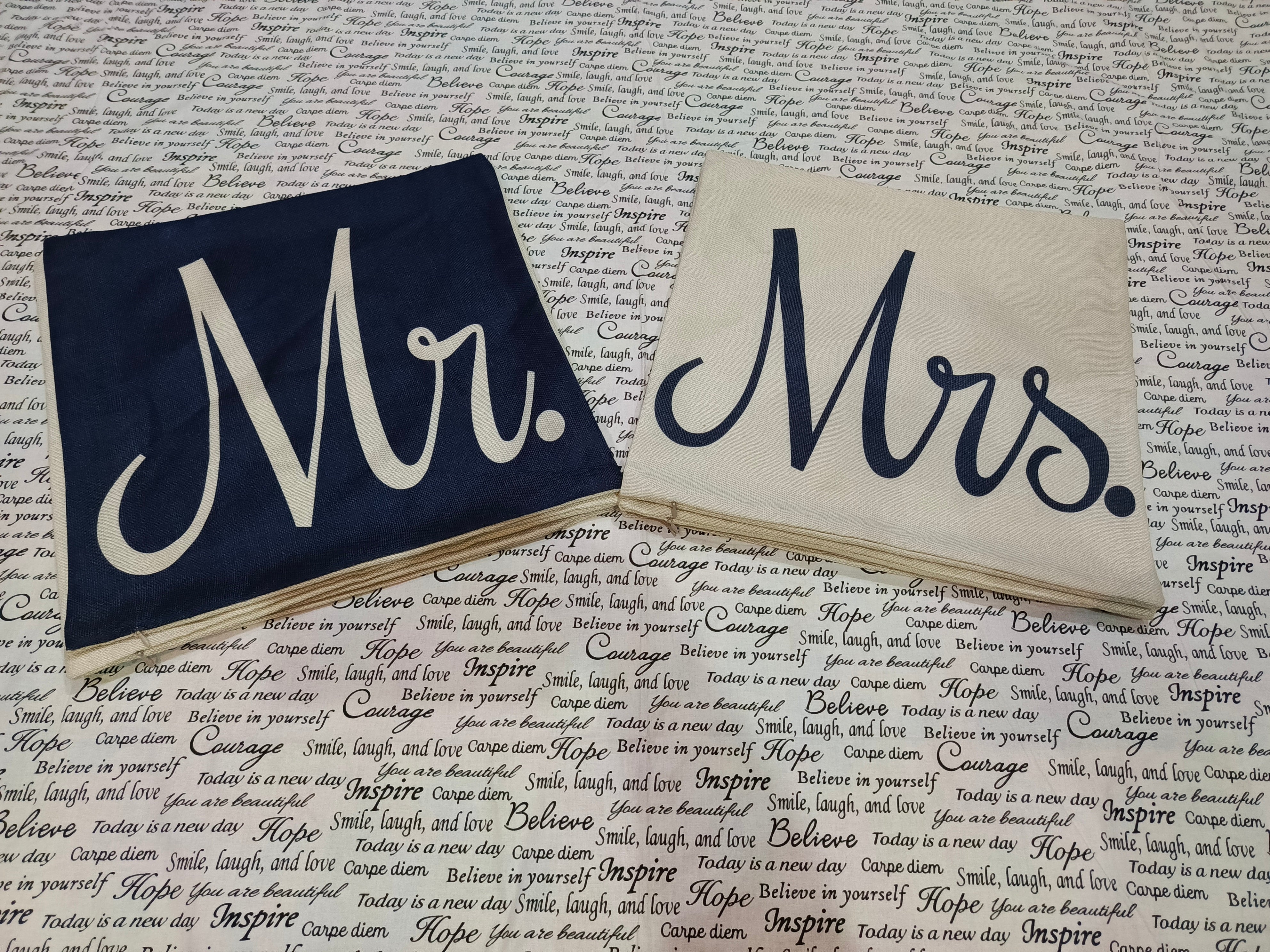 Pack of 2 Mr & Mrs Cushions Covers