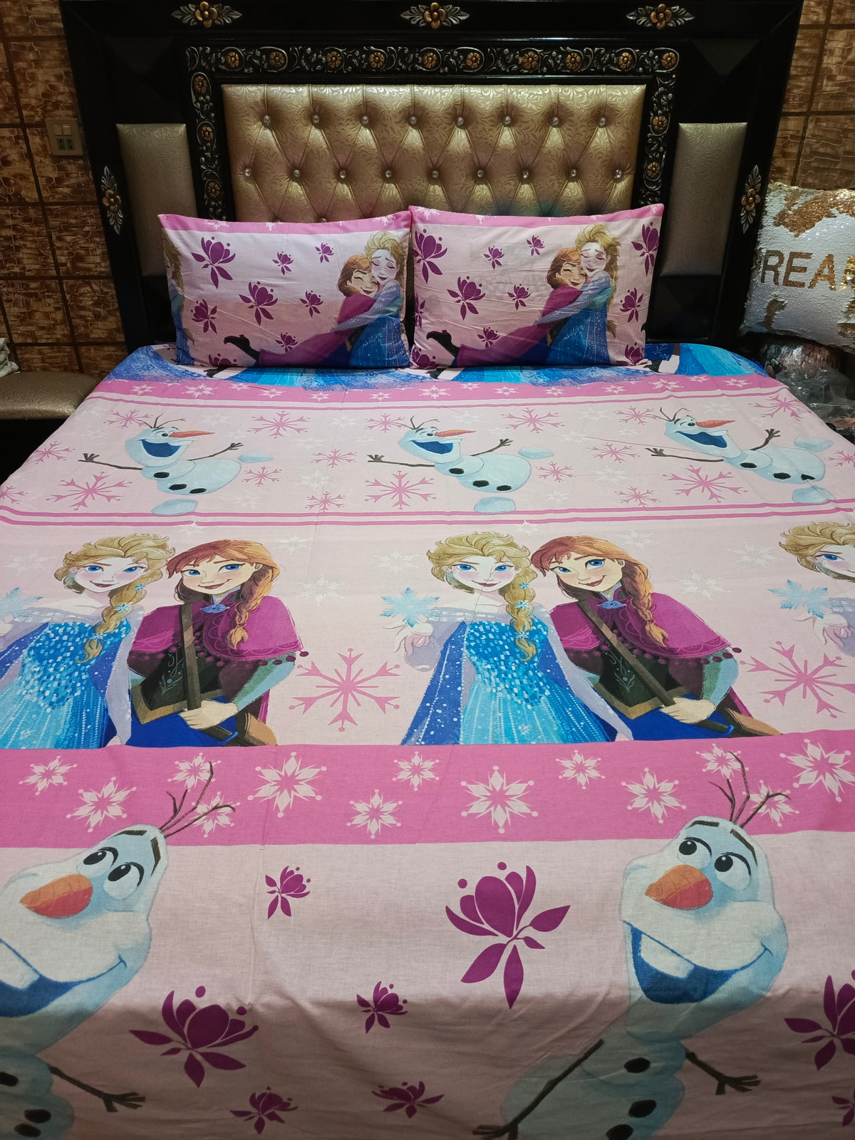 Anna Elsa Pink Double Bedsheet